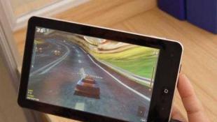 新款7寸平板电脑 Android 2.1系统、多点触控与3D重力游戏体验